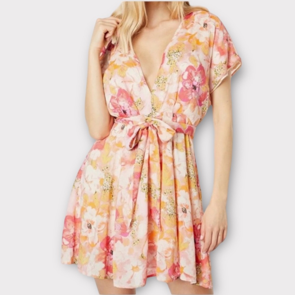 Free People Women’s Freddy Dress Medium Dainty Floral Feminine Fruit Punch NWT